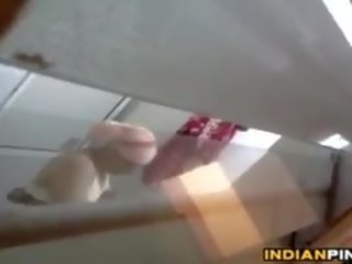 Indiana tiazinha ser assisti por um voyeur