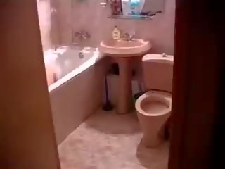 Ssanie the johnson i masturbacja w the łazienka