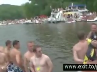 Публічний вечірка для дорослих відео з дика підлітковий вік