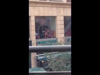 Lebanese prins masturband-se în public-asw1204
